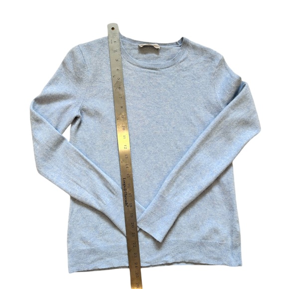 Soft Baby Blue Everlane Cashmere Sweater - Picture 8 of 9
